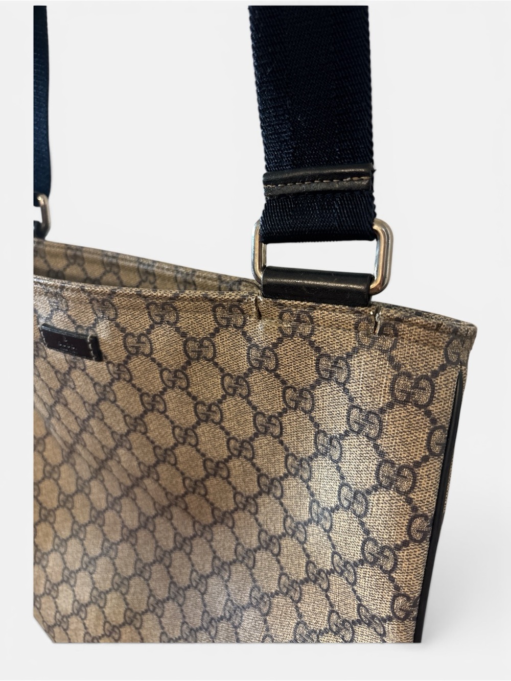 Gucci grey and navy GG Monogram Canvas Crossbody Bag with Navy Strap - Picture 2 of 11